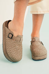 Charli Closed toe Platform Slippers